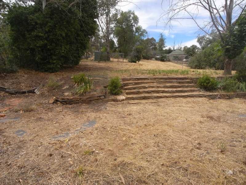 43 Otway Street, Gundagai NSW 2722