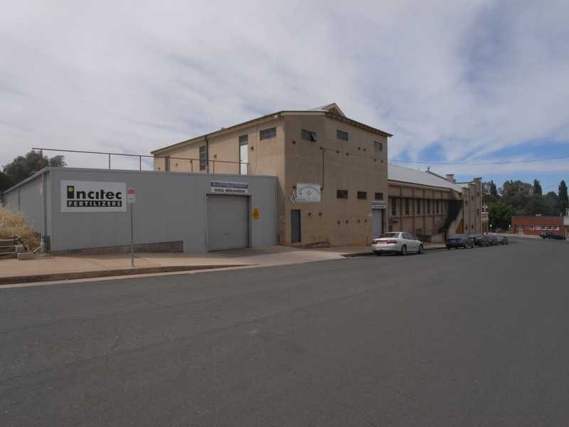 217 Sheridan Street, Gundagai NSW 2722