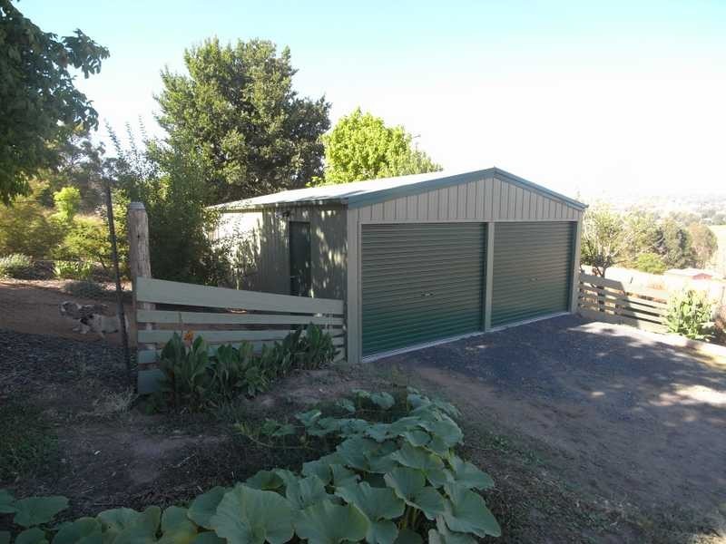 68 Camp Street, Adelong NSW 2729