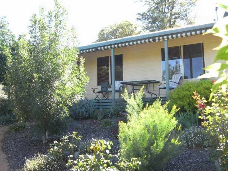 68 Camp Street, Adelong NSW 2729