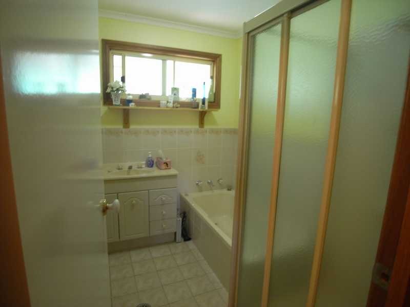 68 Camp Street, Adelong NSW 2729