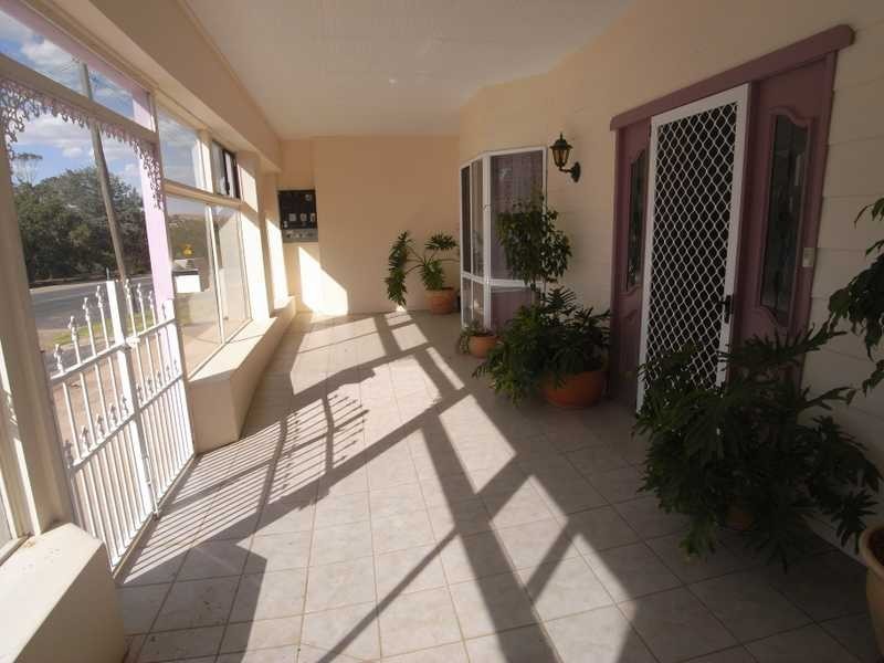 12 Mount Street, Gundagai NSW 2722