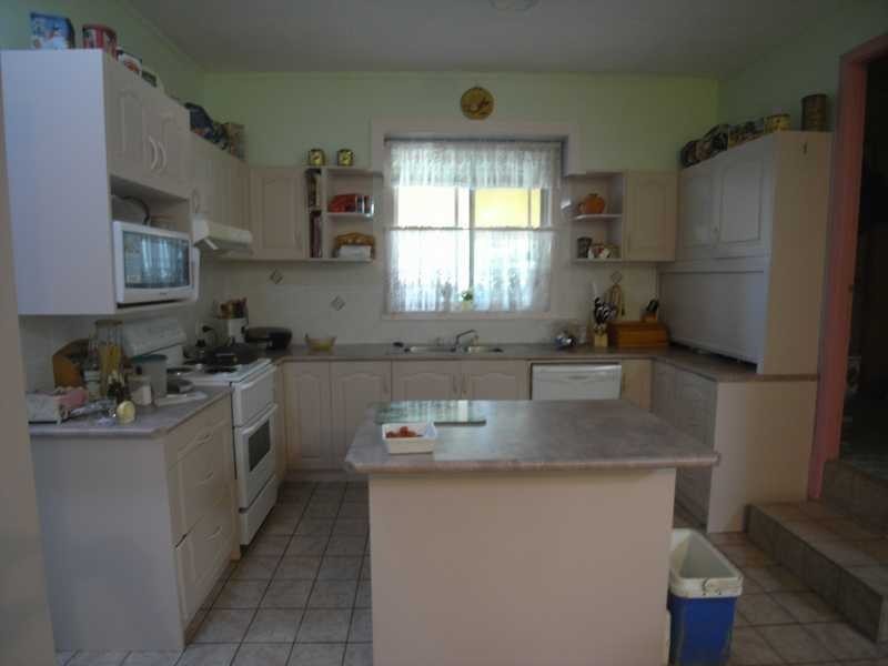 12 Mount Street, Gundagai NSW 2722