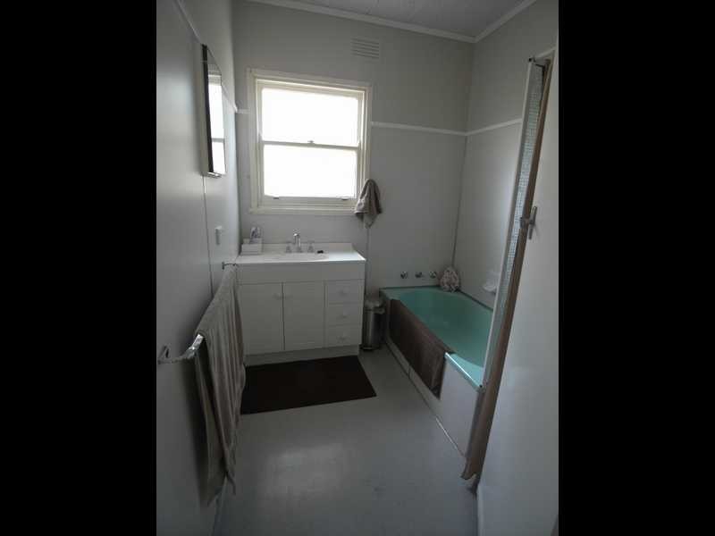 55 Punch Street, Gundagai NSW 2722