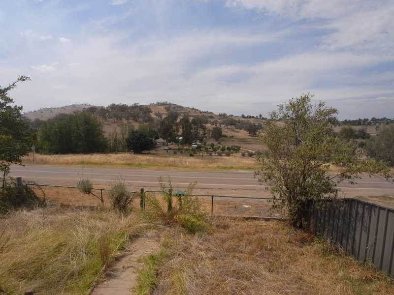 188 Punch Street, Gundagai NSW 2722