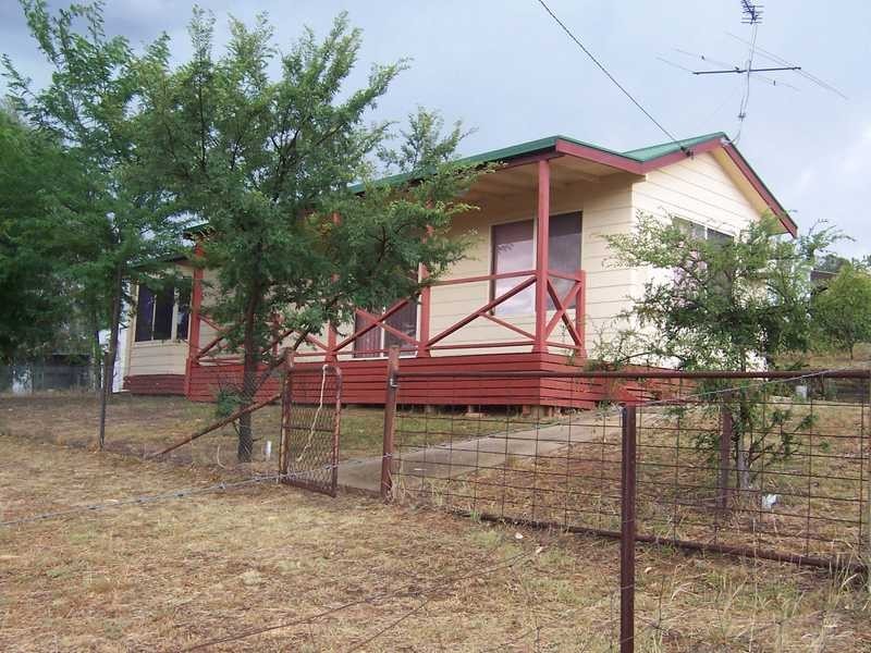 3 Stapylton Street, Jugiong NSW 2726