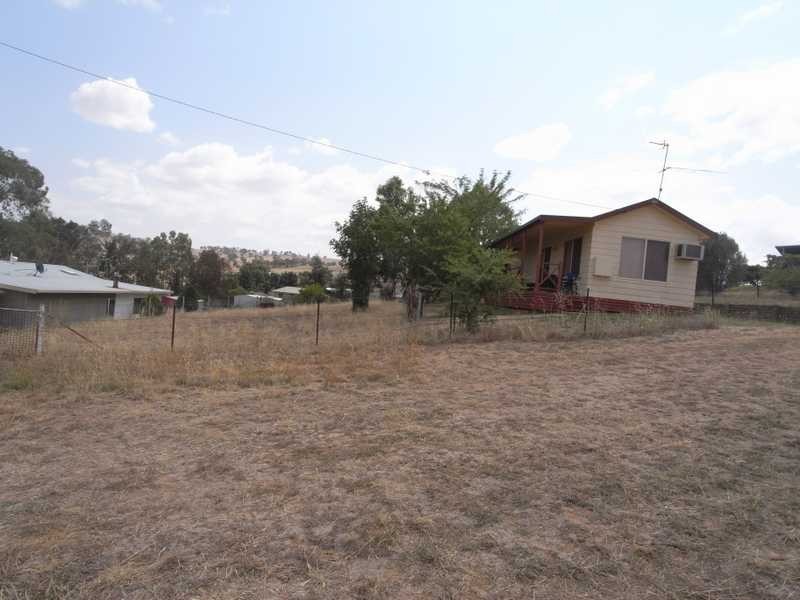 3 Stapylton Street, Jugiong NSW 2726