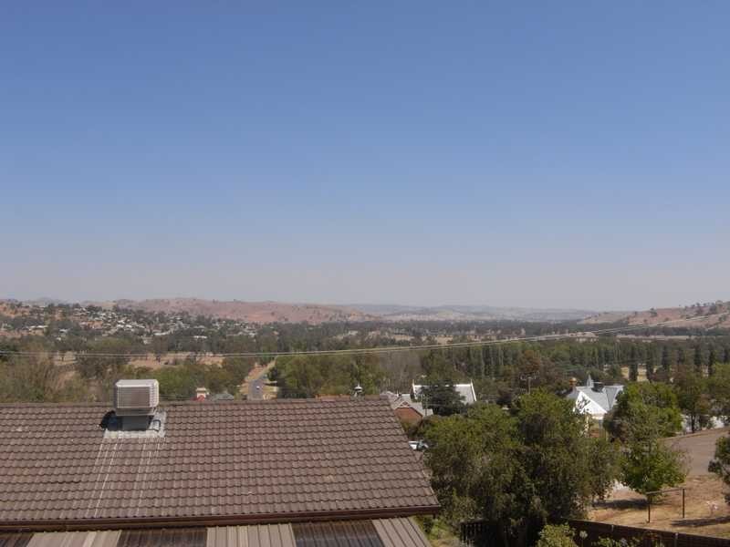 25 Homer Street, Gundagai NSW 2722