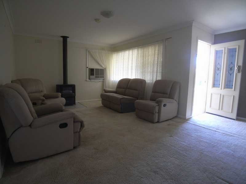 25 Homer Street, Gundagai NSW 2722