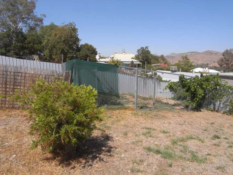 25 Homer Street, Gundagai NSW 2722