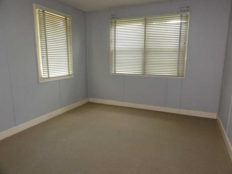 102 Mount Street, Gundagai NSW 2722