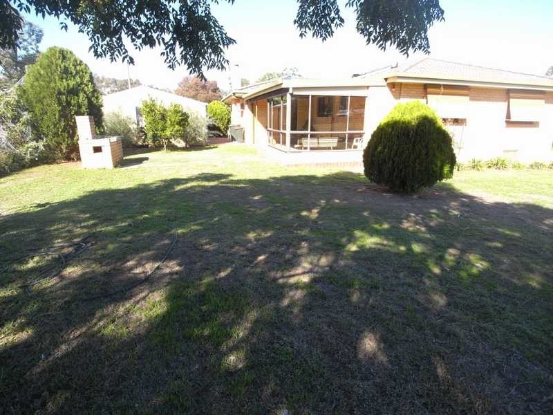 6 Bourke Street, Gundagai NSW 2722