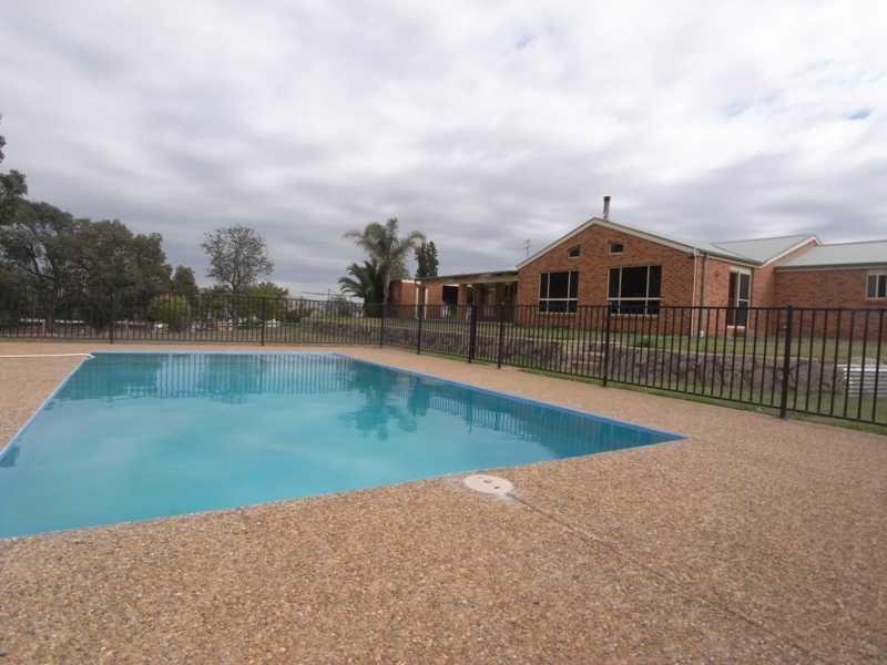 55 Luke Street, Gundagai NSW 2722