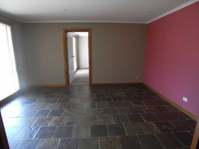 55 Luke Street, Gundagai NSW 2722