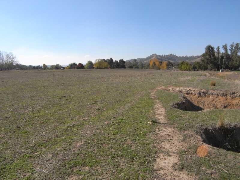 4 Adelong Road, Tumblong NSW 2729