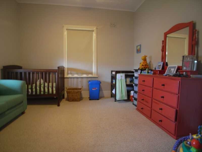 41 Otway Street, Gundagai NSW 2722