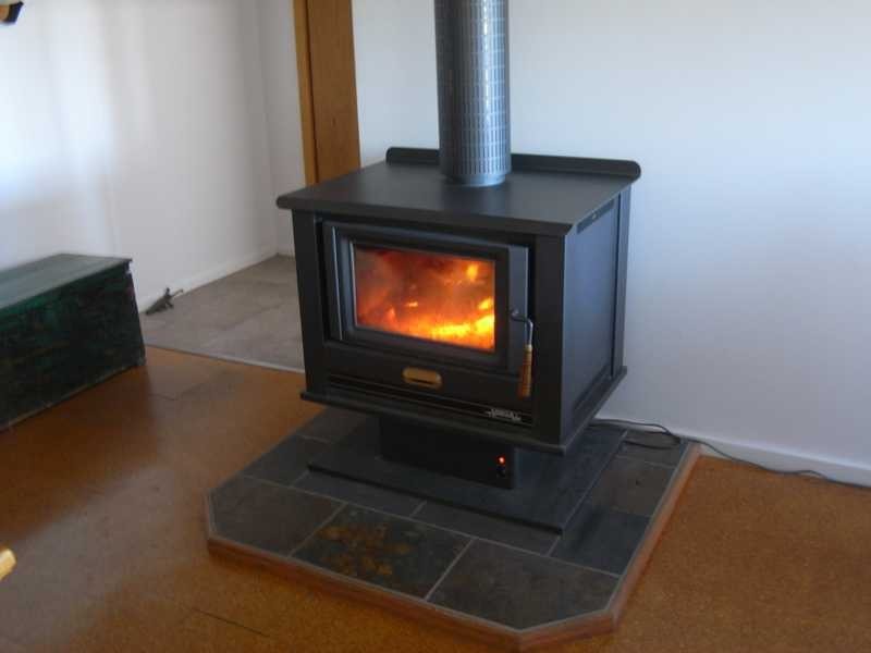 41 Otway Street, Gundagai NSW 2722