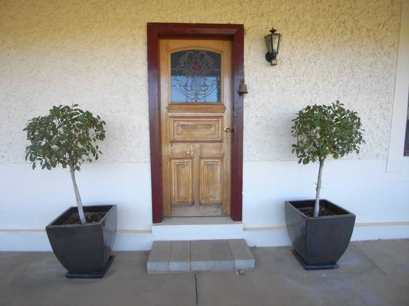 41 Otway Street, Gundagai NSW 2722