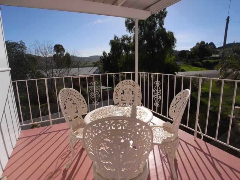 116 Hanley Street, Gundagai NSW 2722