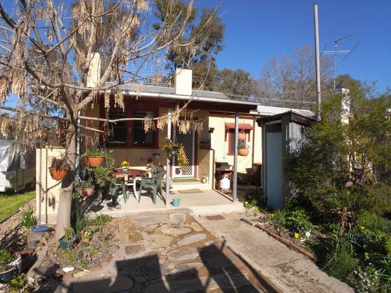 13 Sheridan Lane, Gundagai NSW 2722