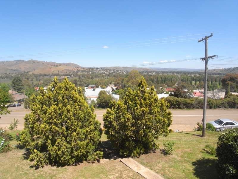 65 Punch Street, Gundagai NSW 2722