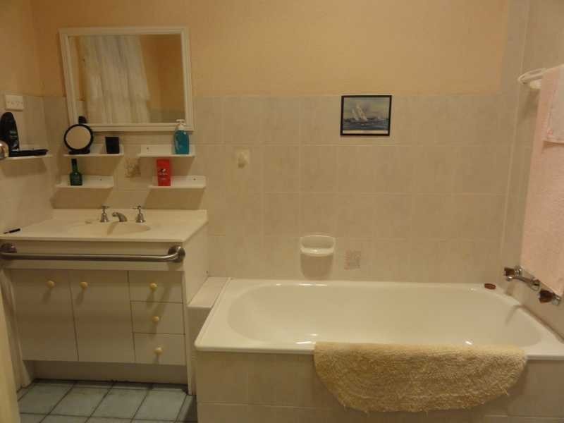 116 Punch Street, Gundagai NSW 2722