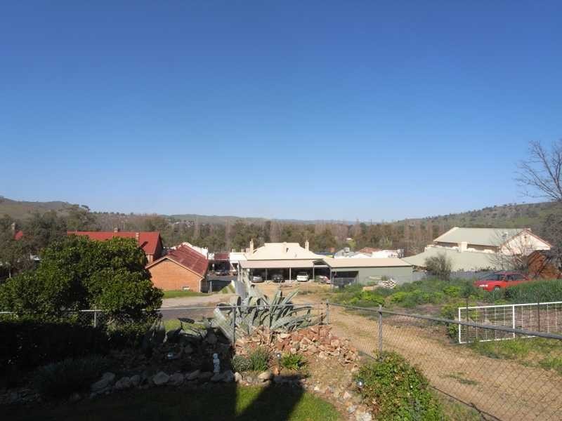 78 First Avenue, Gundagai NSW 2722