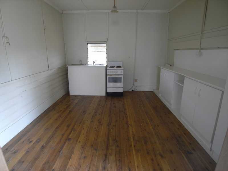 139 Punch Street, Gundagai NSW 2722