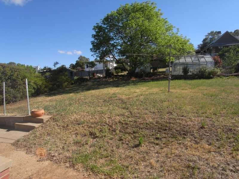 77 First Avenue, Gundagai NSW 2722
