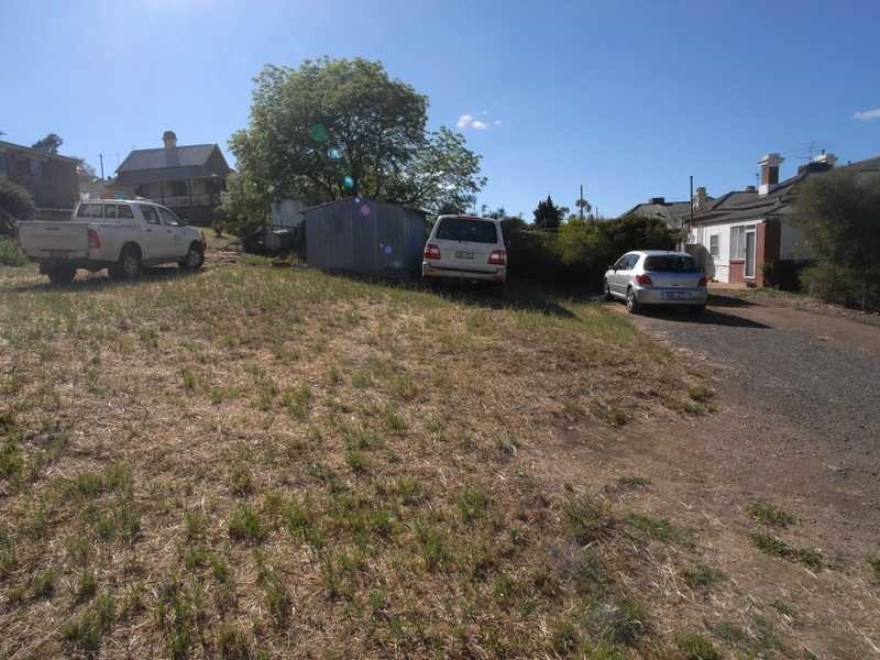 77 First Avenue, Gundagai NSW 2722