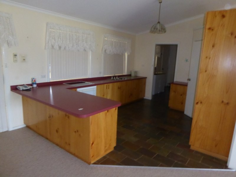 134 West Street, Gundagai NSW 2722