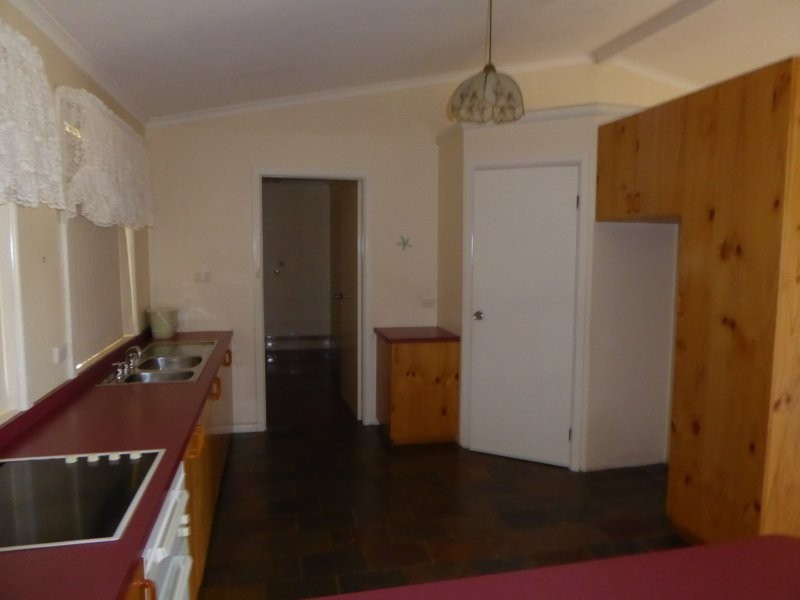 134 West Street, Gundagai NSW 2722