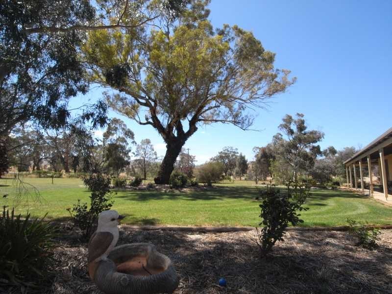 Yolondo Muttama Creek Flats, Muttama NSW 2722