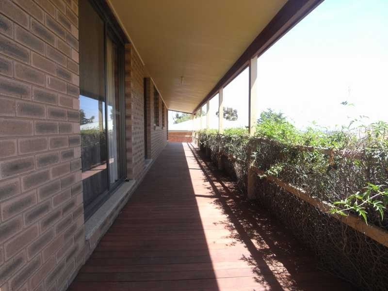 3 Otway Lane, Gundagai NSW 2722