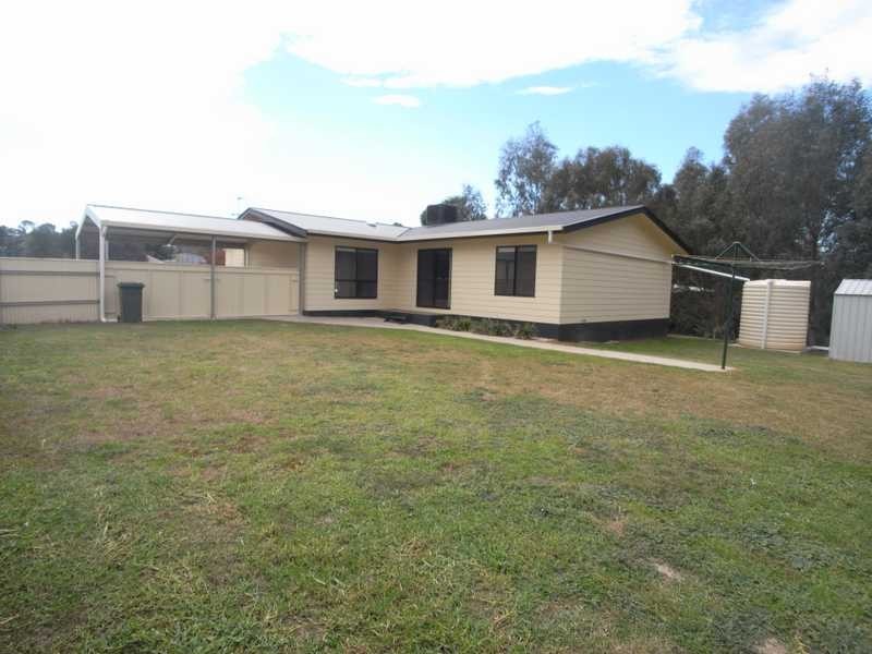 144a Punch Street, Gundagai NSW 2722
