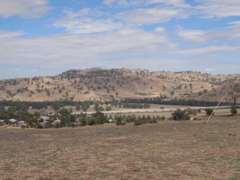 1 & 2 Luke Street, Gundagai NSW 2722