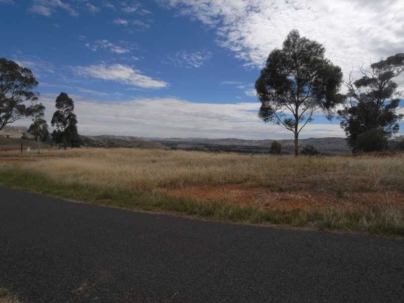 1 & 2 Luke Street, Gundagai NSW 2722