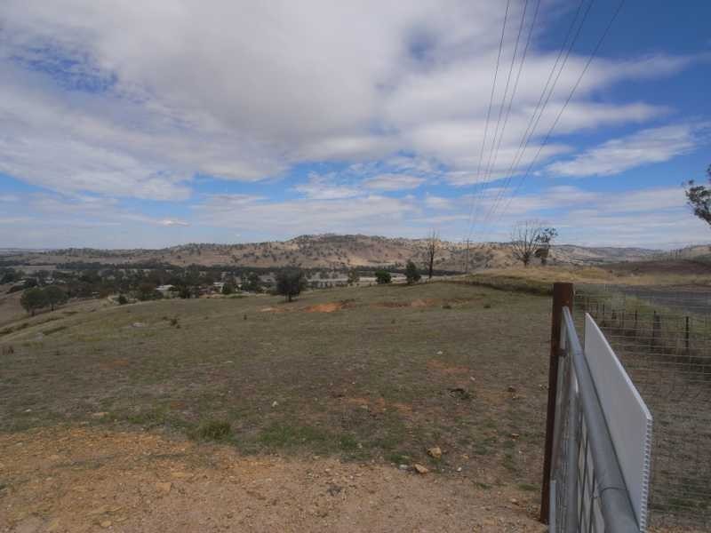 1 & 2 Luke Street, Gundagai NSW 2722