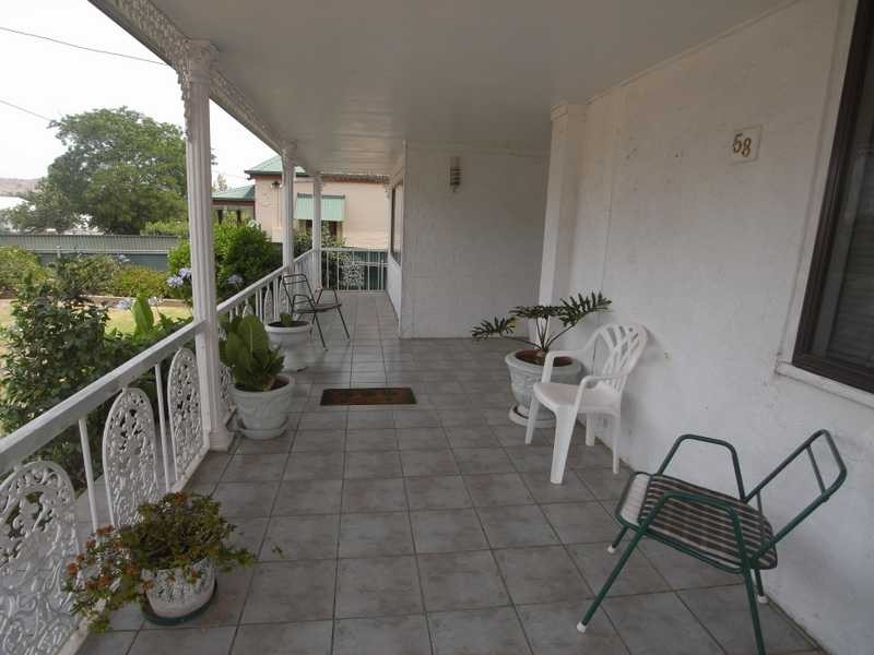 58 West Street, Gundagai NSW 2722