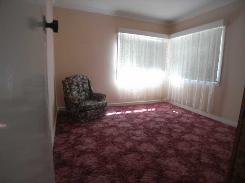 58 West Street, Gundagai NSW 2722