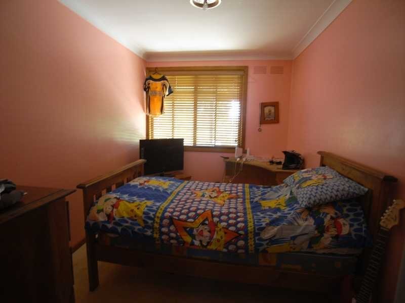 33 Tumut Street, Gundagai NSW 2722