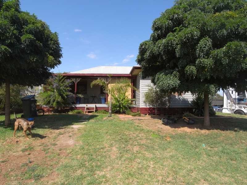 33 Tumut Street, Gundagai NSW 2722