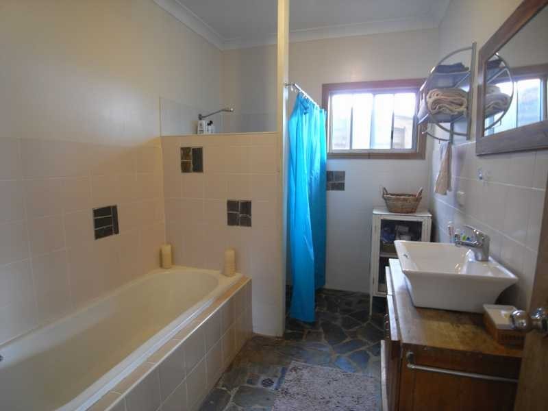 26 Tumut Street, Gundagai NSW 2722