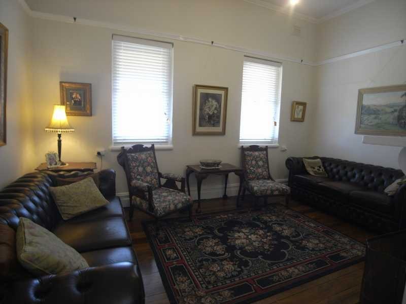 93 First Avenue, Gundagai NSW 2722