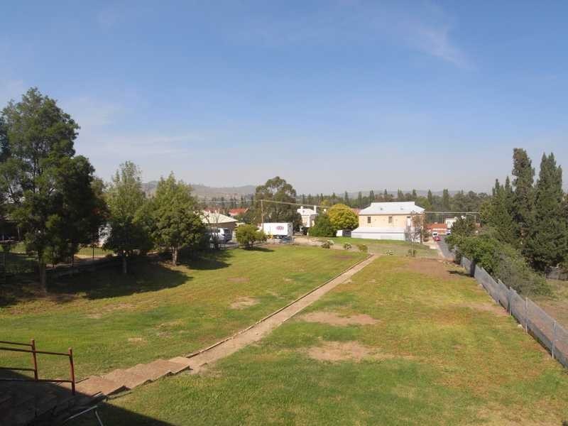 93 First Avenue, Gundagai NSW 2722