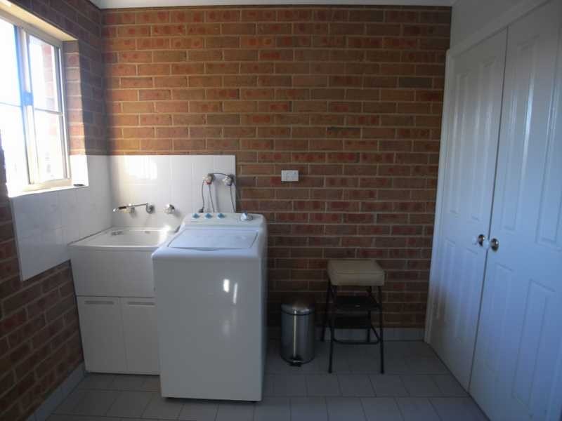 Unit 9/117 Punch Street, Gundagai NSW 2722