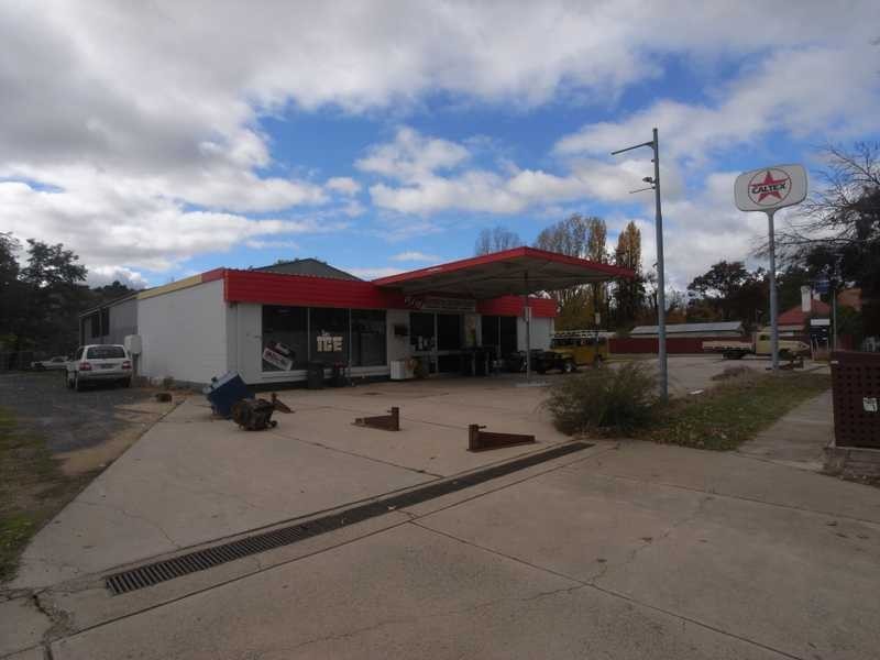 94-98 Tumut Street, Adelong NSW 2729