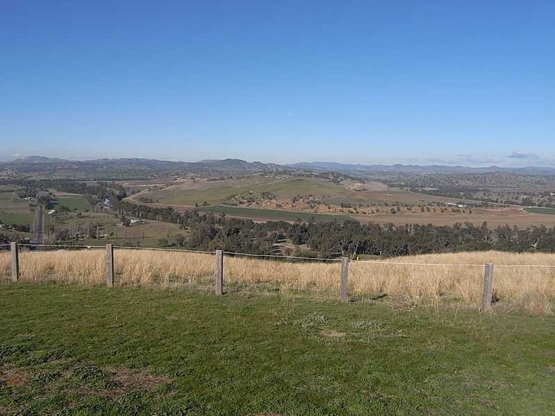 101 Hume Highway, Jugiong NSW 2726