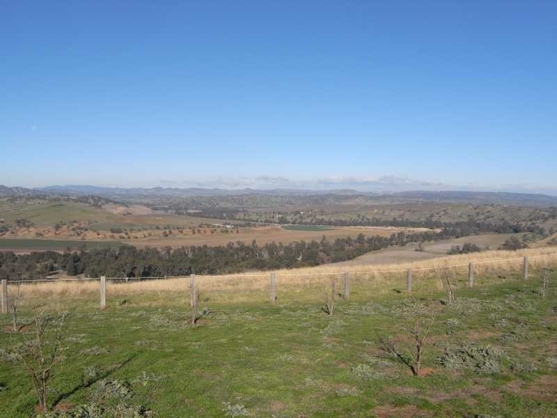 101 Hume Highway, Jugiong NSW 2726