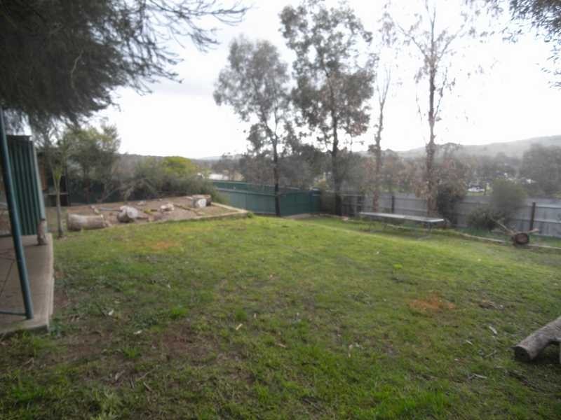 105 Camphor Street, Gundagai NSW 2722